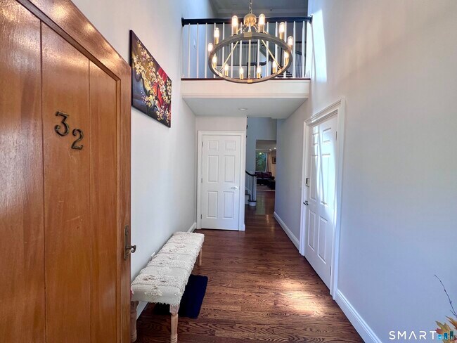 Photo - 32 Regents Pk Unit 32