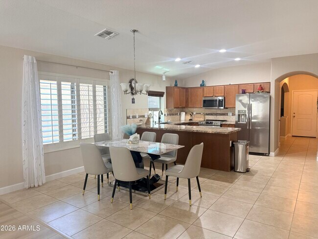 9850 W Deanna Dr