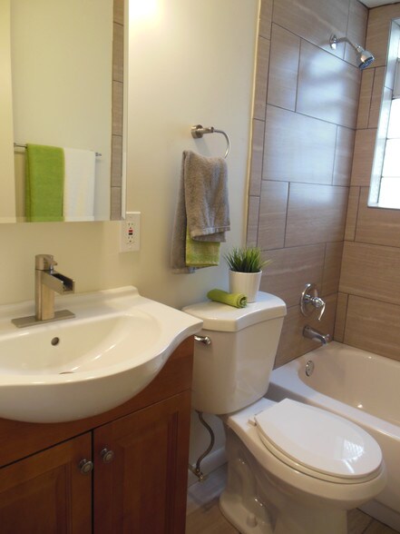 Photo - 1201 Edgecliff Rd