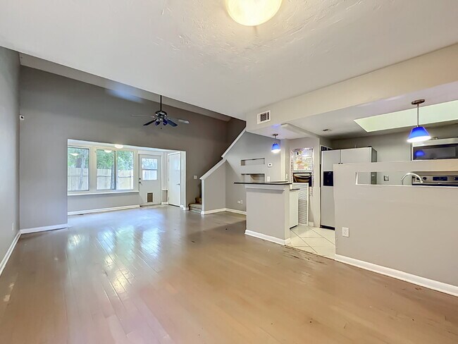 Photo - 2857 Wonderwood Ln