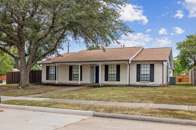 Photo - 1500 California Trail House