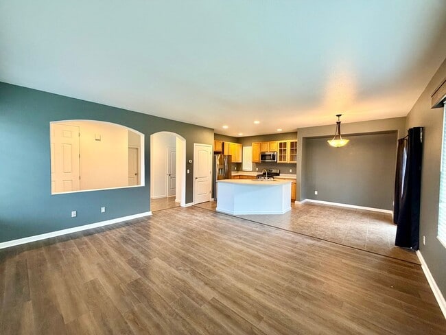 Photo - 148 Sierra Heights St