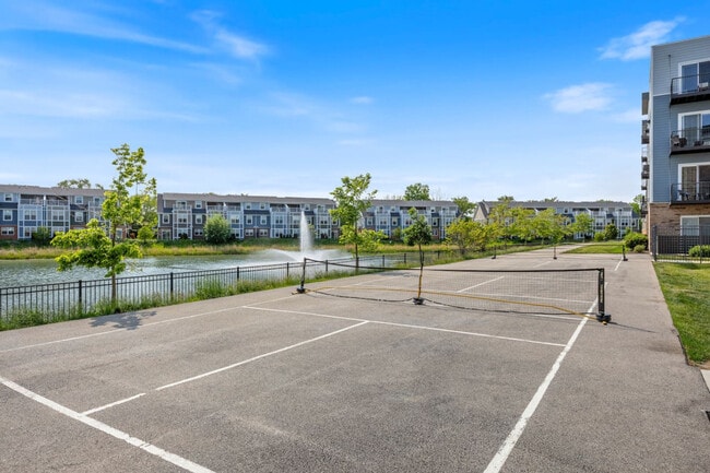 Photo - 28294 Ferry Rd Unidad ID1366990P