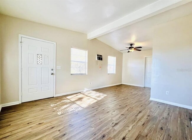 Photo - 1246 Newhope Rd