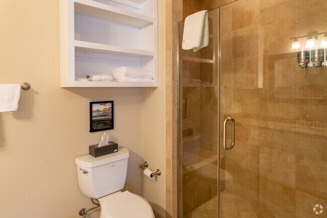 Photo - 3 bed/3 bath luxury townhouse walking distance to FSU campus. Available Fall 2026!