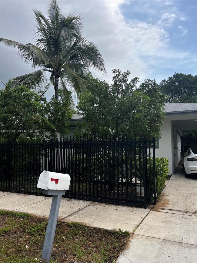 Photo - 6301 NW 1st Pl