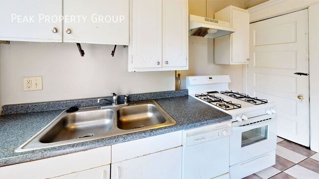 Photo - 204 Chittenden Ave