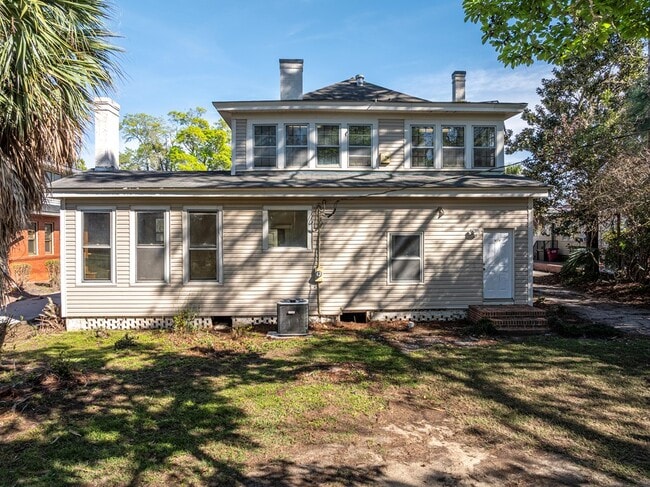 218 Central Ave Unit 1
