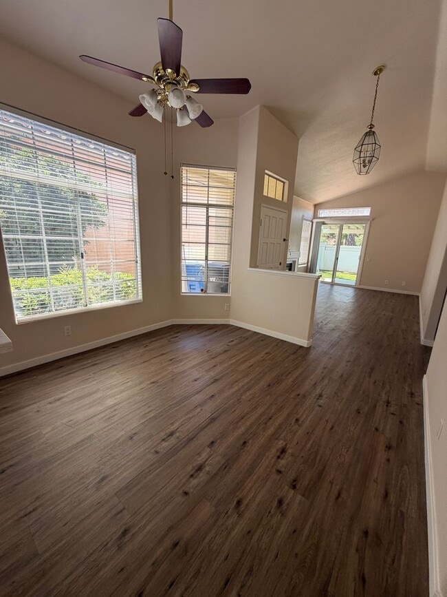 Building Photo - BEAUTIFULLY UPDATED RANCHO SAN DIEGO 3 BEDROOM HOME