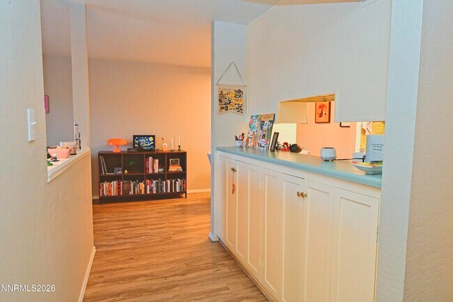 Photo - 2955 Lakeside Dr Unit 301