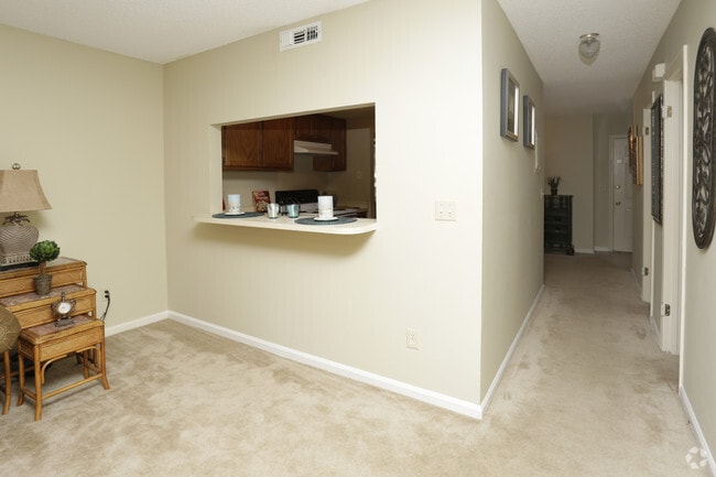 Laurel Grove Apartment Homes For Rent in Orange Park, FL