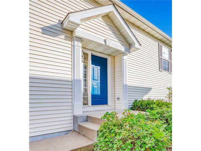 Photo - 916 Parkside Blvd