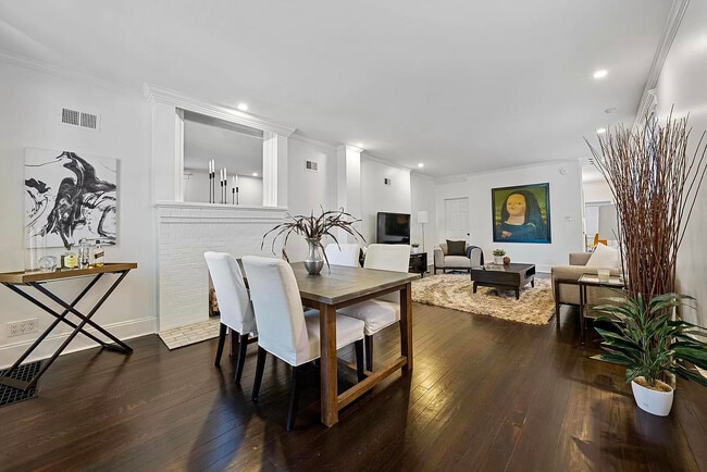 Photo - 854 Summit St