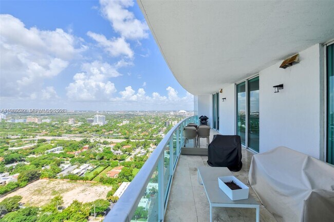 Building Photo - 2101 Brickell Ave Unit 3507