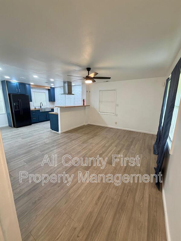 Photo - 1623 Sherrill Dr