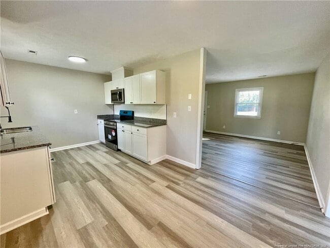 Photo - 5985 McDonald Rd