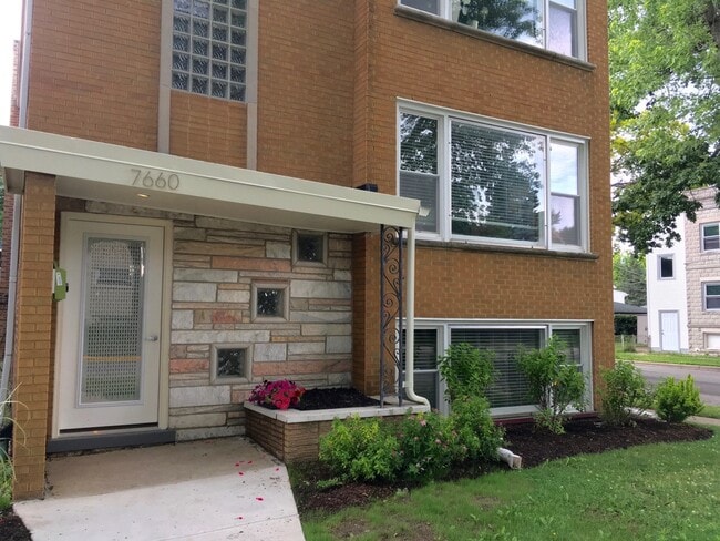 Photo - 7660 Adams St Unit 1