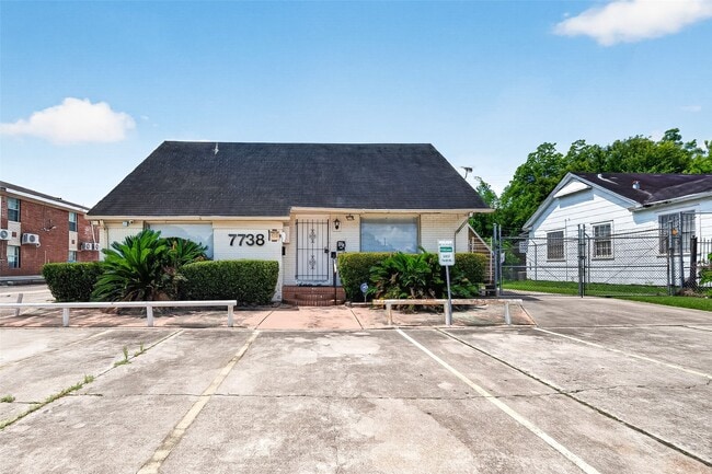 7738 Park Pl Blvd Unit A