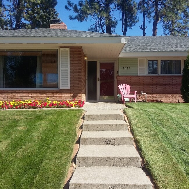 Photo - 4047 S Madelia St