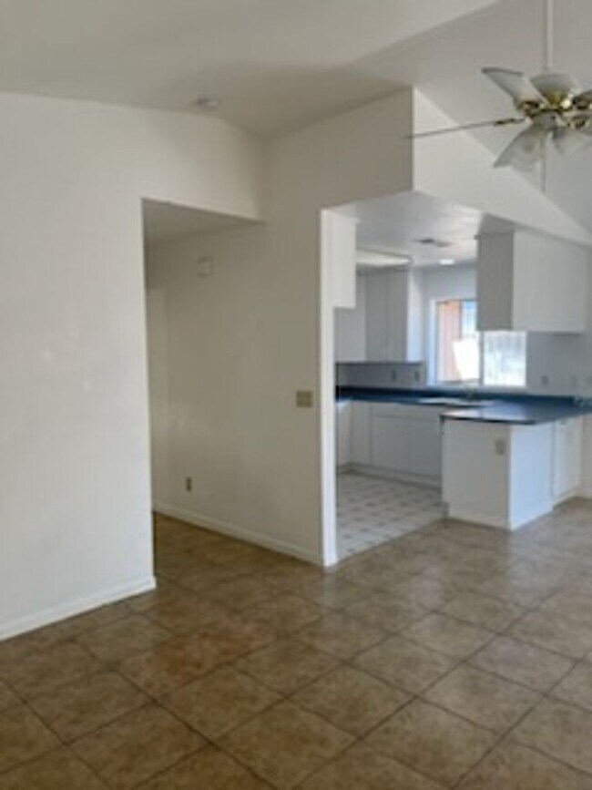 Photo - 2-Bedroom, 1-Bathroom Home for Rent in Dos...