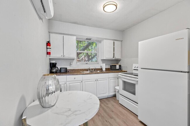 Photo - 1826 Sherman St Unit APT 8