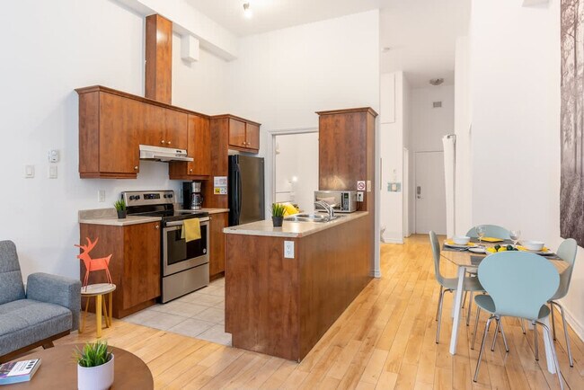 Photo - 3454 Rue Adam Unit SI FL1-ID1543108P