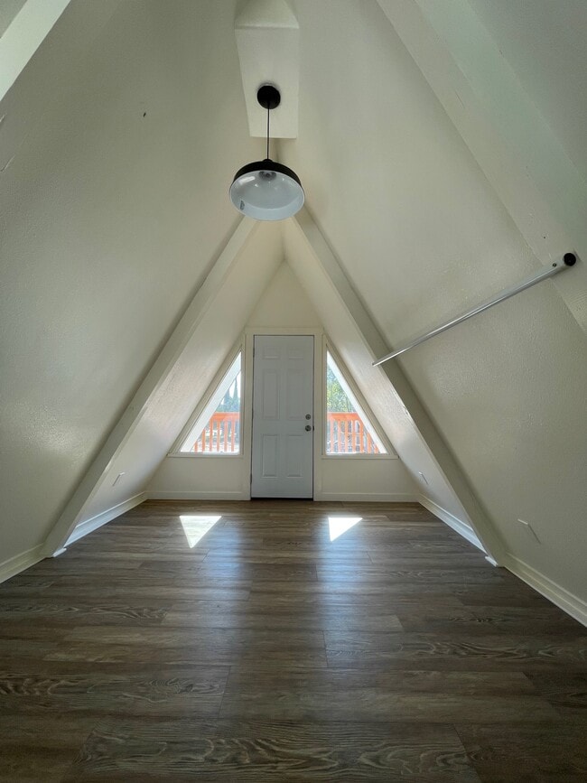 bedroom/loft 1