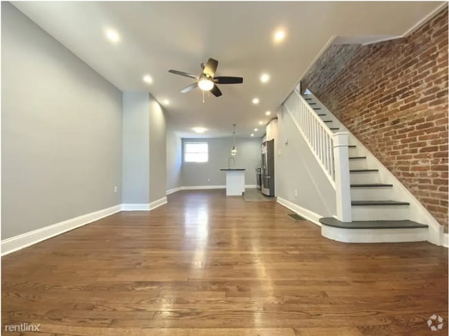 Building Photo - 1447 S 32nd St Rental
