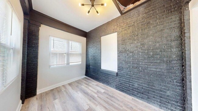 Photo - 1379 Roosevelt Pl