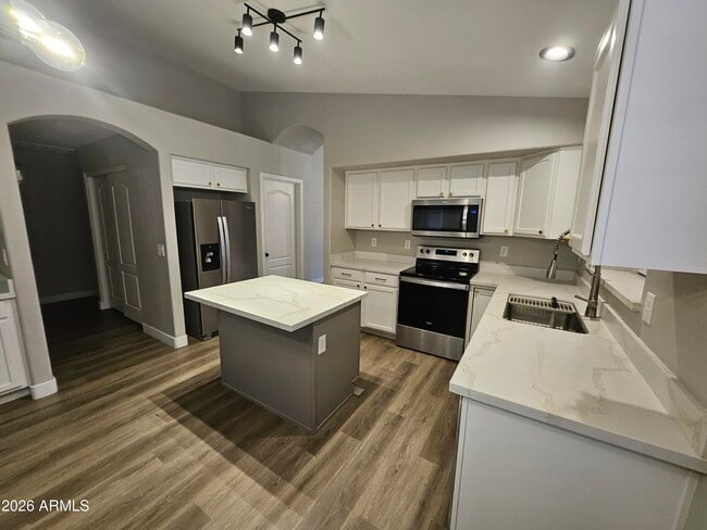 Photo - 66 W Dexter Way
