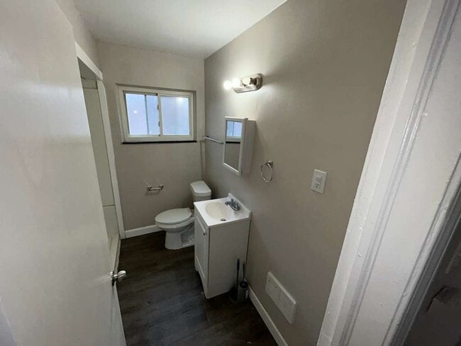 Photo - Charming 3 Bedroom Bungalow