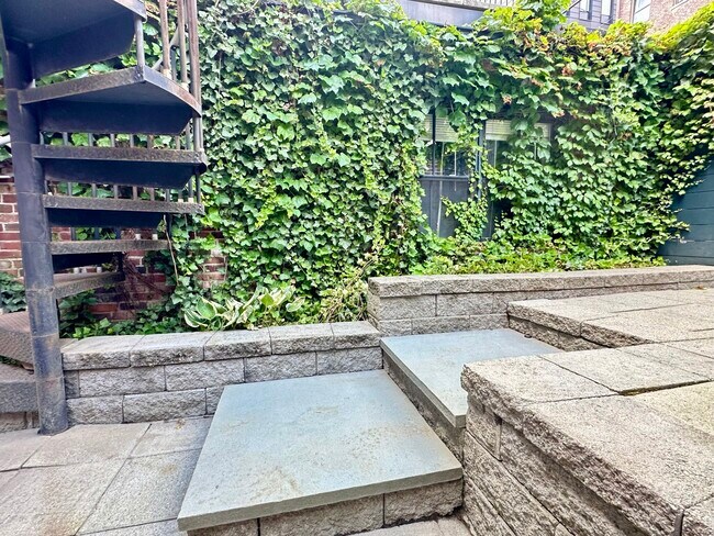 Photo - 658 Massachusetts Ave Unit 1B