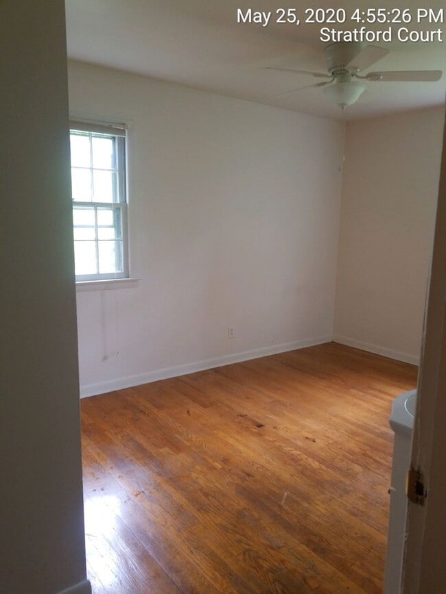 Photo - 108 Stratford Ct