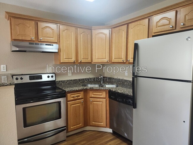 Photo - 4724 Walden Cir Unit 27