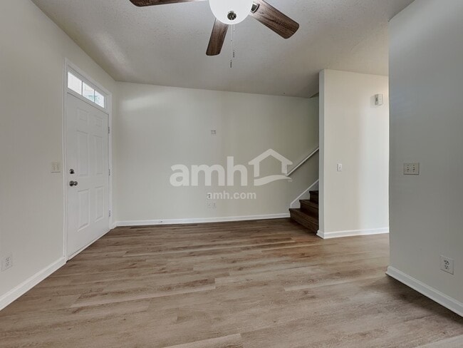 121 Cameron Way Cir