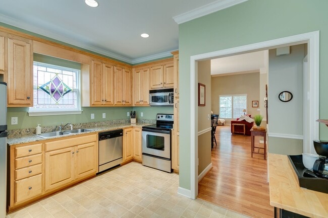 Photo - 1870 Brentwood Pointe