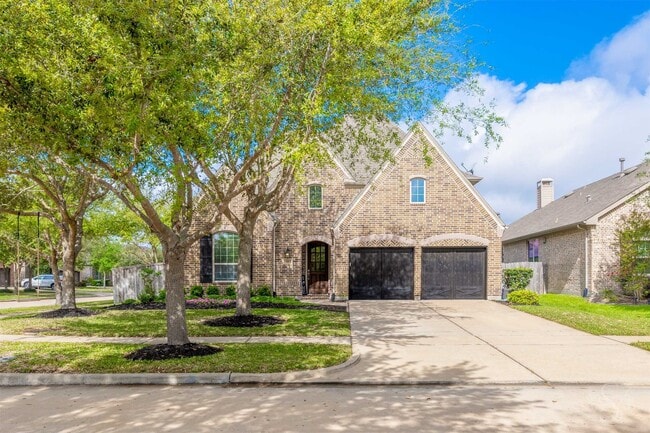 6003 Hedgepark Dr