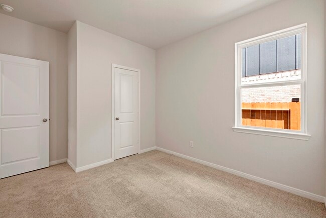 Photo - 1520 Jean Mdw Dr