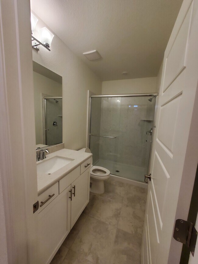 Photo - 4067 Stanwick Ave Unit B