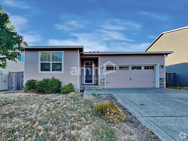 Building Photo - 16602 NE 91st St Rental