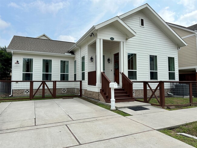 Building Photo - 4314 Eigel St