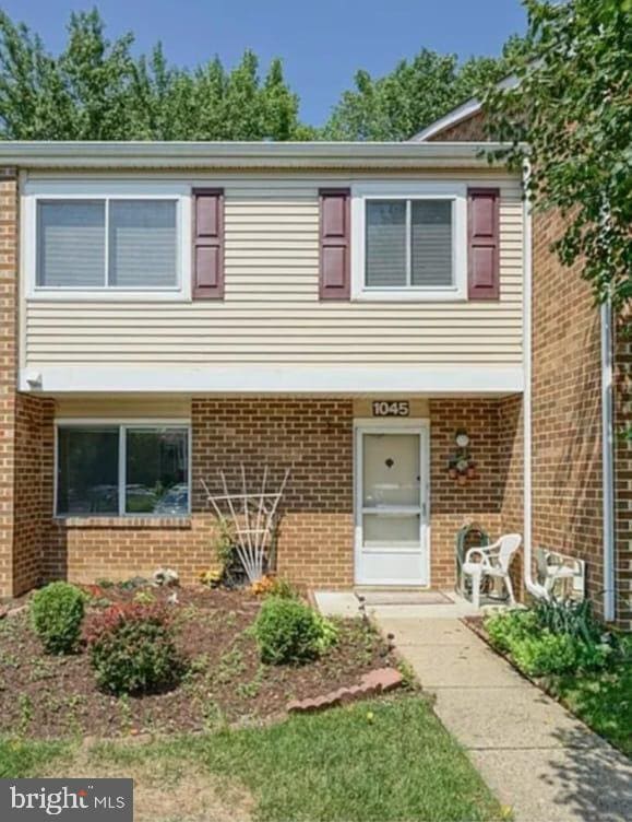 Photo - 1045 Pendleton Ct Townhome