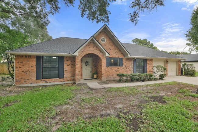 Building Photo - 5014 Temple Bell Dr