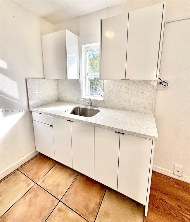 Photo - 28 Majorca Ave Unit 3