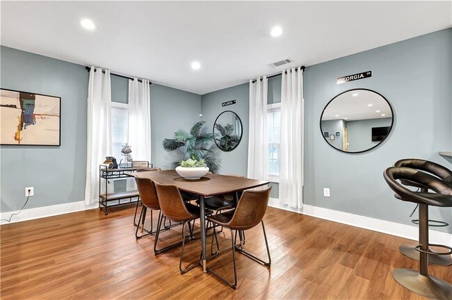 Photo - 112 Linkwood Rd NW