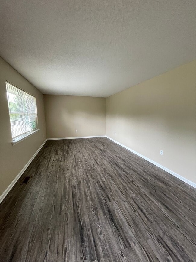 Photo - Nice 3 bedroom 2 bath home close to Harrison