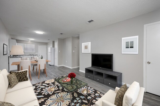 Building Photo - 2BR Units in Gonzales $950 Rental