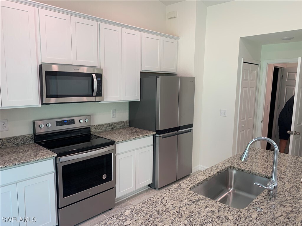Photo - 4360 Longwell Ln