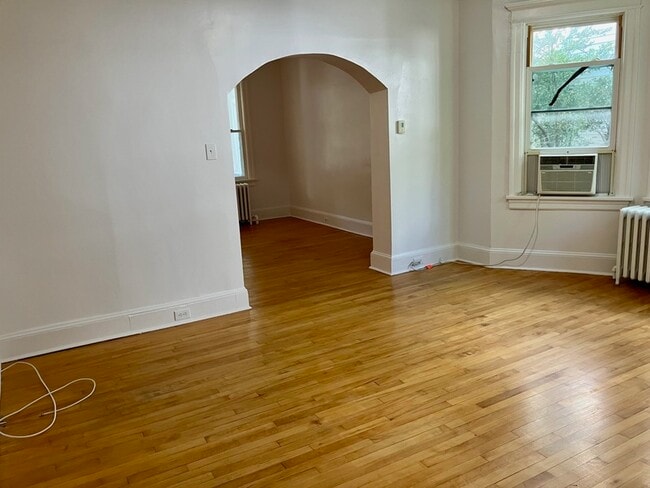 Photo - 714 Magill Ave