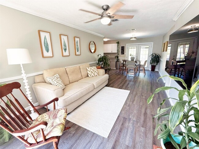 Photo - 307 Bellmar Ln